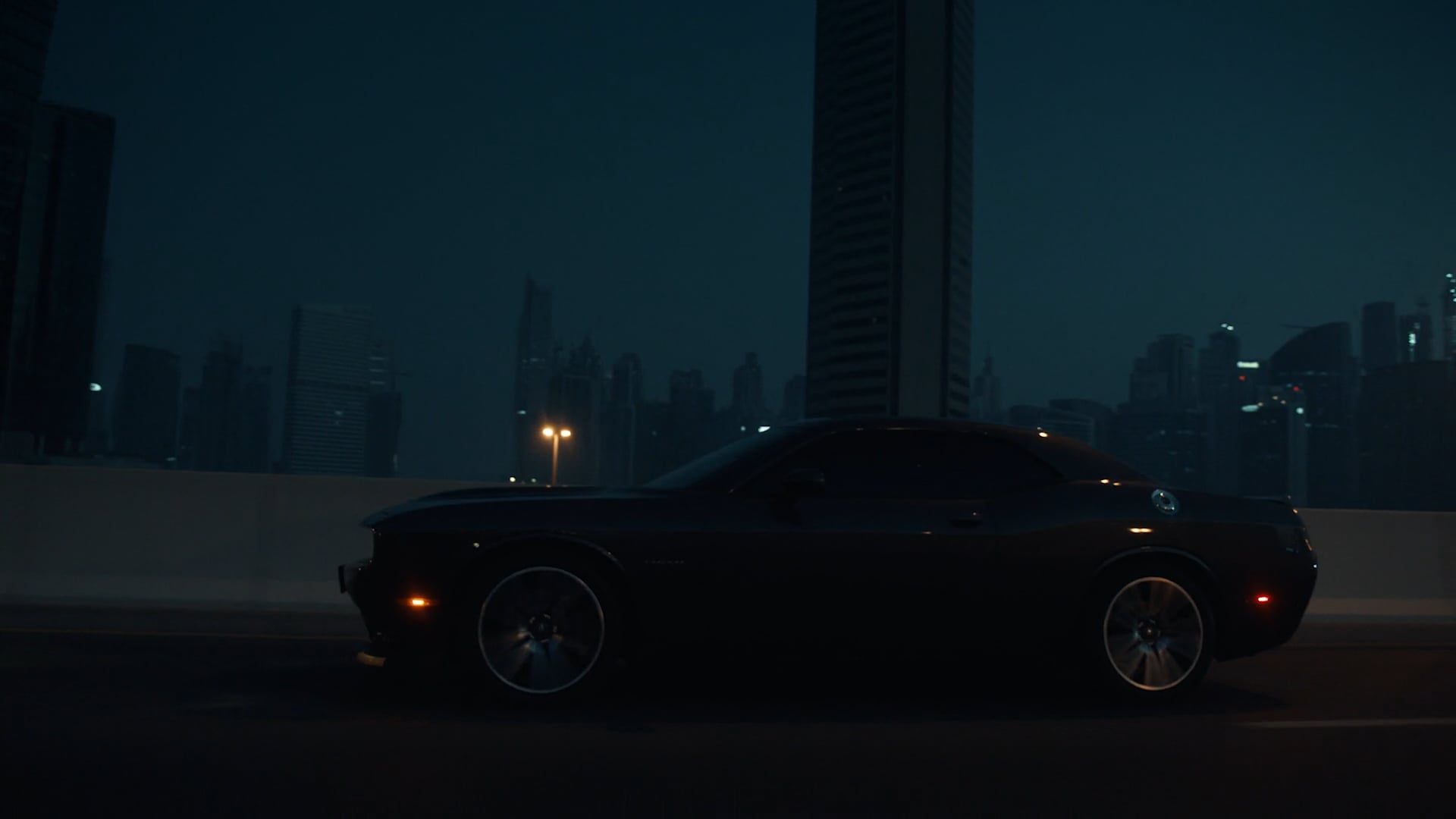 Still from Dodge Challenger Hemi V8